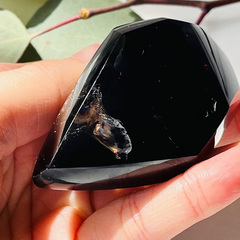 劇的レア！　希少国産モリオン　虹入り新品　限定1点のみ 金色の虹🌈！？ モリオン | Crystal shop Mayria