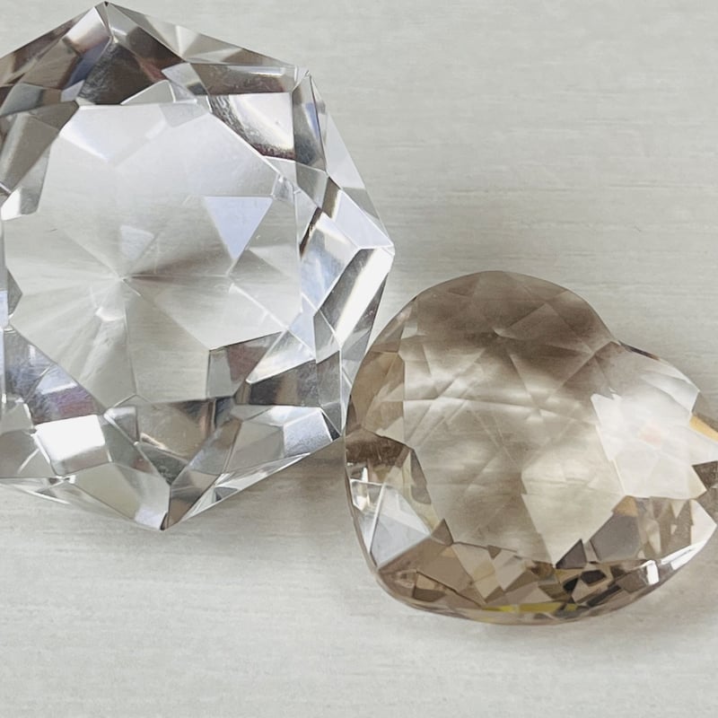 宝石カット スモーキークォーツ ハート | Crystal shop Mayria