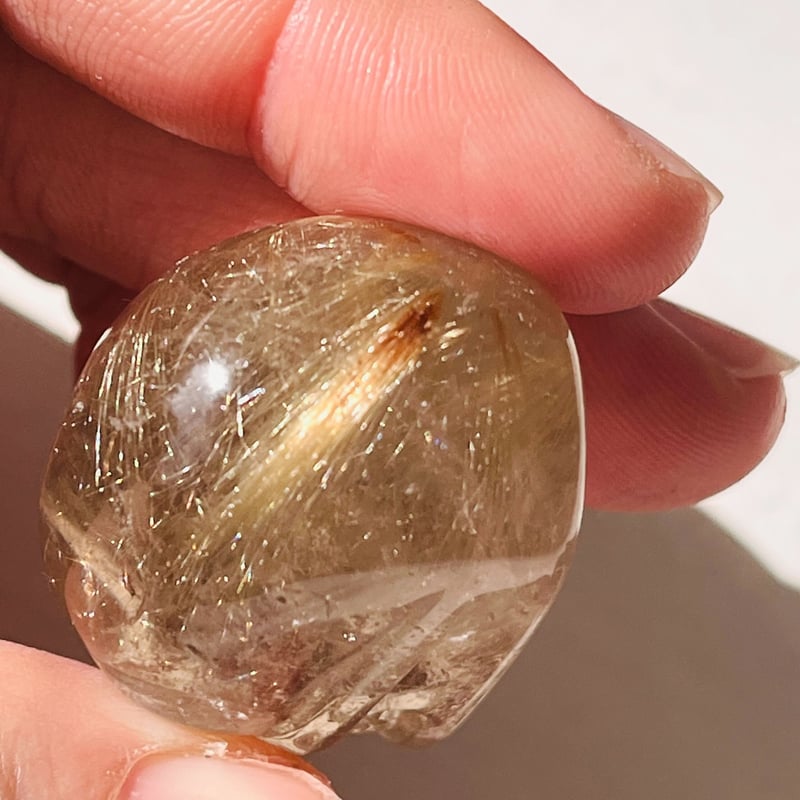 レア　高品質　スカル　髑髏　シルバールチル　水晶　ゴールドルチル 山梨水晶ゴールドルチルクォーツ｜9月1日新着 | premium stone