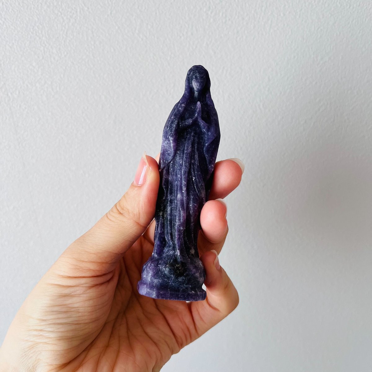 天然石 ビックサイズ　ローズクォーツのマリア様　置物　彫り物D.135 天然石 ビックサイズ ローズクォーツのマリア様 置物 彫り物D