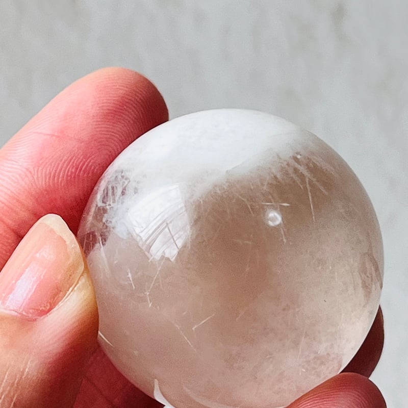 美の女神の石 セリサイトインローズクォーツ | Crystal shop Mayria