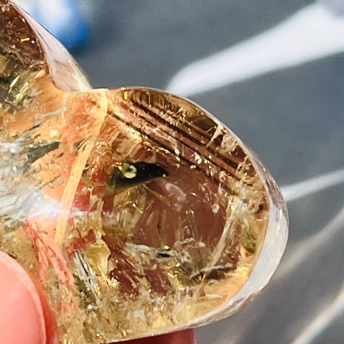 シトリン　ハート　ファントム　キラキラ　小虹いっぱい　虹 虹入り🌈✨ スーパーファントムシトリン ハート① | Crystal shop Mayria