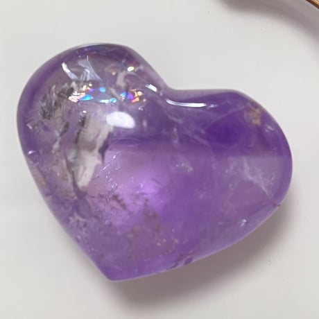 大きな虹入り！　アメジスト　ハート