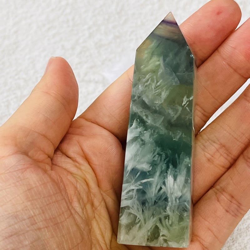 ❸ 虹あり エンジェルフェザーフローライト ポイント 虹入り エンジェルフェザーフローライト ポイント① | Crystal shop Mayria