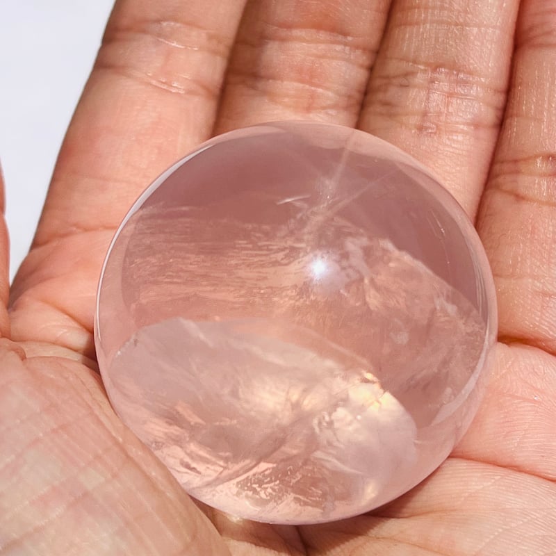 高品質　スフィア　六条　 スター ローズクォーツ　置物　虹入り 虹キラ🌈✨ 六条スターローズクォーツ スフィア | Crystal shop