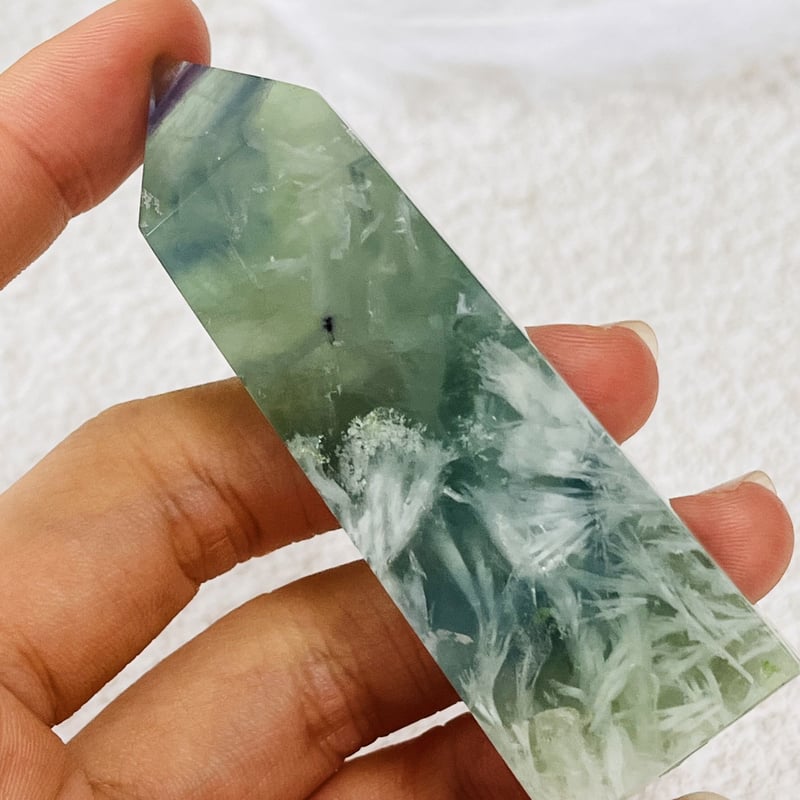 ❸ 虹あり エンジェルフェザーフローライト ポイント 虹入り エンジェルフェザーフローライト ポイント① | Crystal shop Mayria