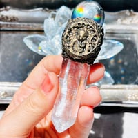 虹キラ🌈✨　ヒマラヤ水晶　ガネーシャワンド　『強く地に繋がり天を仰ぐ』