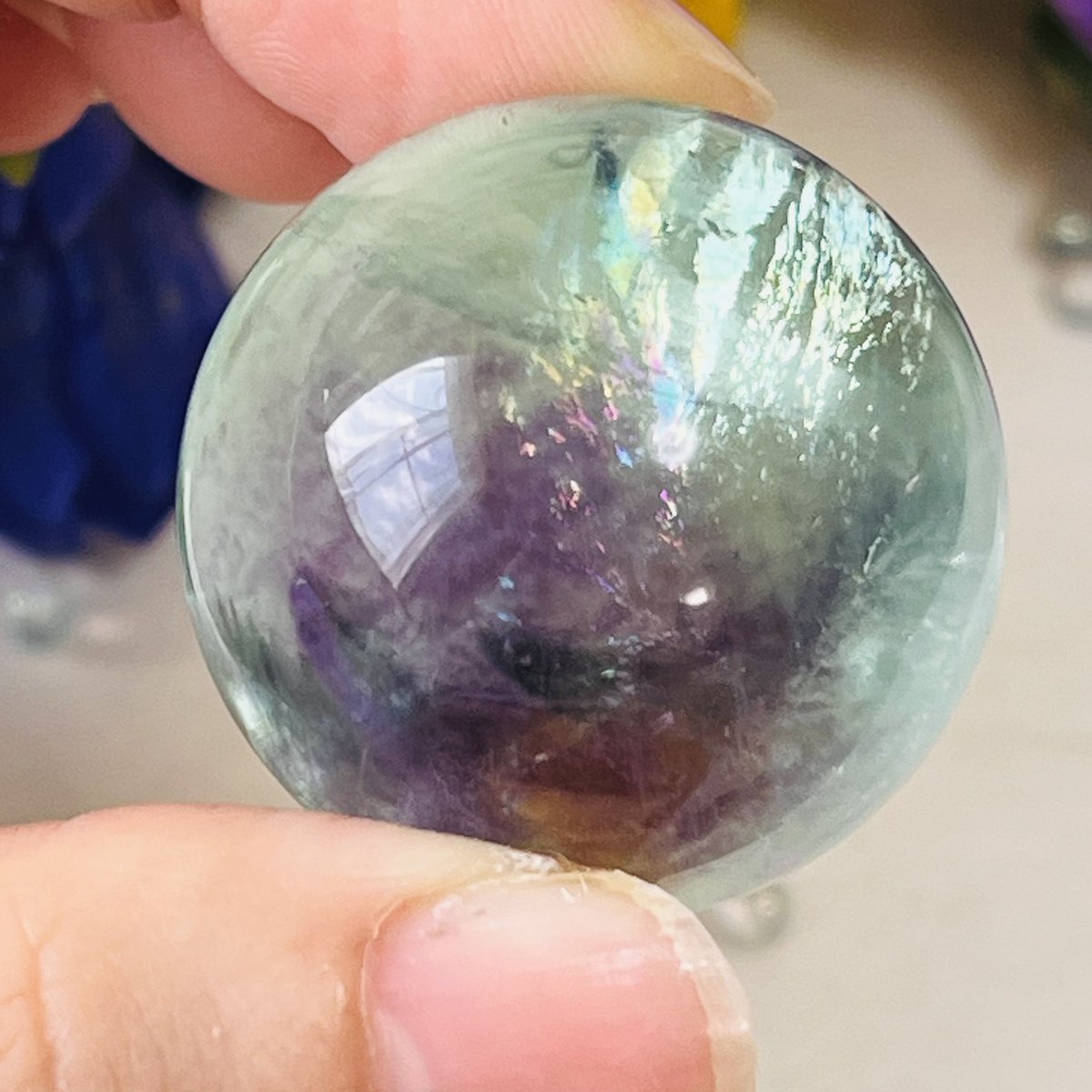 フローライト　透明感　高品質　ハイグレード　スフィア　虹　パワー フローライト透明感高品質ハイグレードスフィア虹パワー