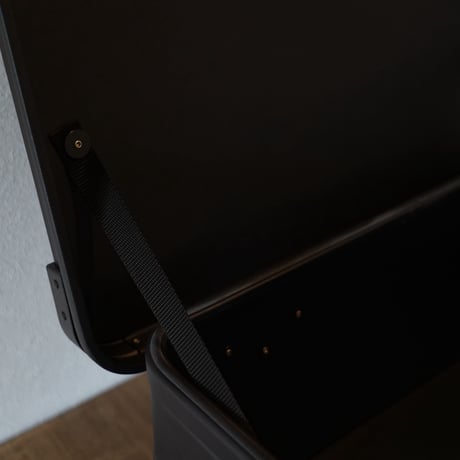 DELTA/MT Extreme X 30 アルミコンテナ ブラック スタッグ可能なアルミ収納ボックス デルタエムティー エクストリームエックス SB-E30BK