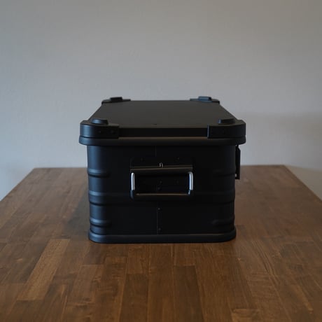 DELTA/MT Extreme X 30 アルミコンテナ ブラック スタッグ可能なアルミ収納ボックス デルタエムティー エクストリームエックス SB-E30BK