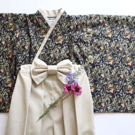 【納期:1〜2週間で発送】袴は4色から選べます。Hand made オリジナル袴 "ARBUTUS Black" / pieni kukka