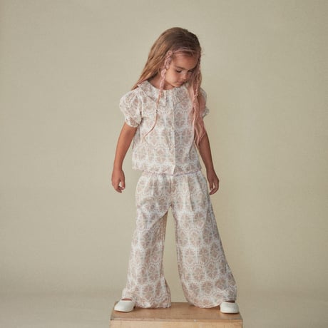 FLORAL WALLPAPER TOP / COCO AU LAIT