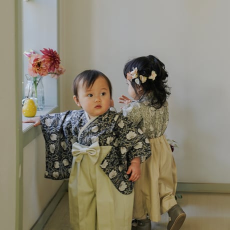【納期:3〜4週間で発送】袴は4色から選べます。Hand made オリジナル袴 "Pimparnel EBONY" / pieni kukka