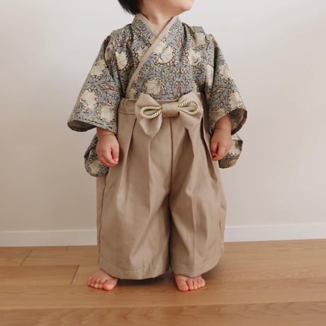 【納期:1〜2週間で発送】袴は4色から選べます。Hand made オリジナル袴 "Anemone Beige" / pieni kukka