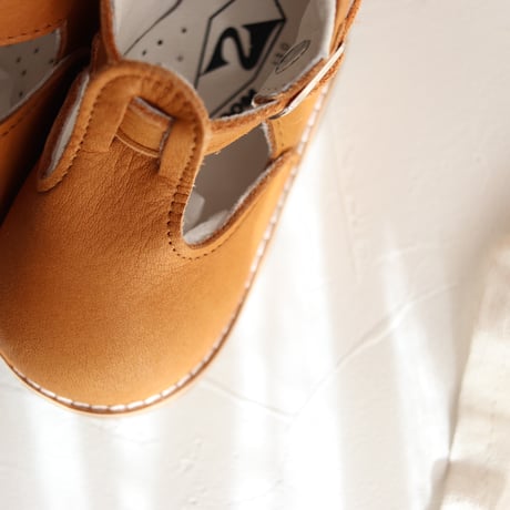 【ラスト１点】T-Strap Shoes 【Camel】/ PEEP