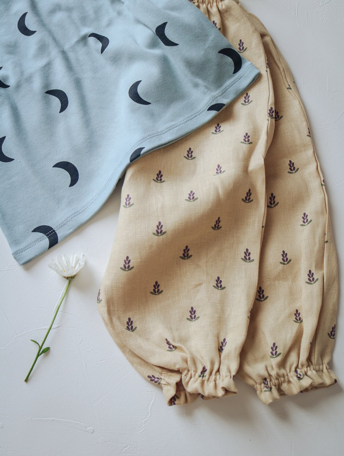 Lavender Bloom Gardener Pants / organic zoo | n
