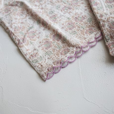 FLORAL WALLPAPER TOP / COCO AU LAIT