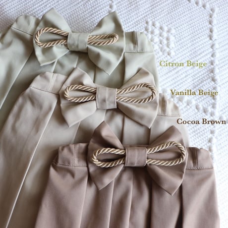 【納期:1〜2週間で発送】袴は4色から選べます。Hand made オリジナル袴 "Anemone Beige" / pieni kukka