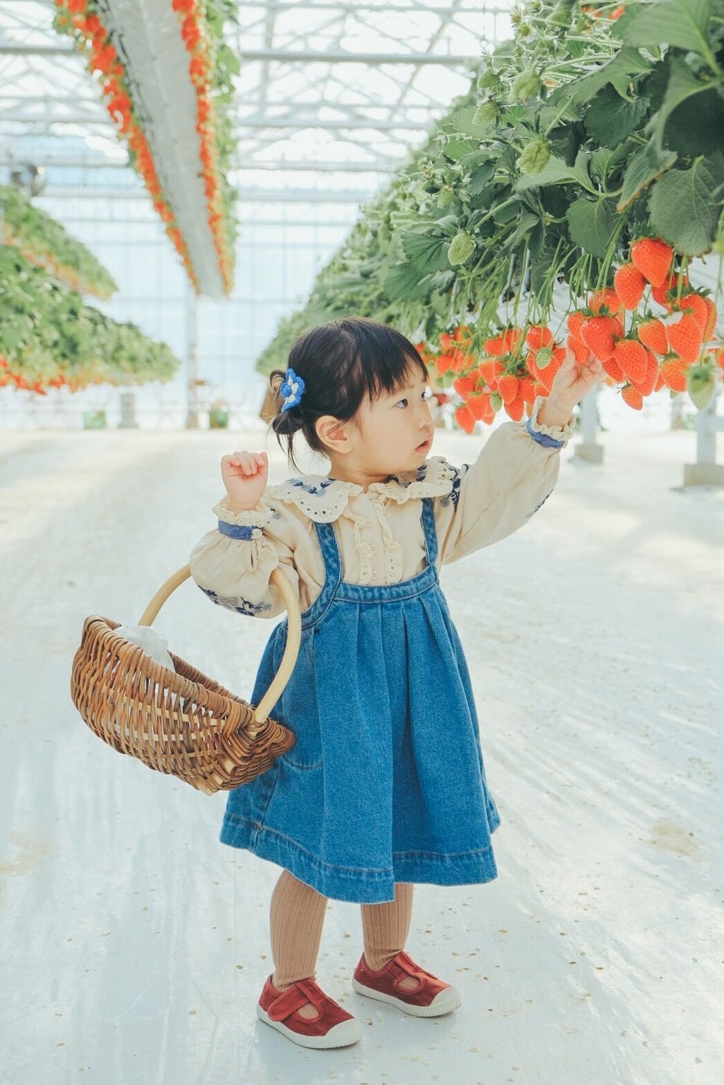The Oversized Denim Pinafore /The Simple Folk |