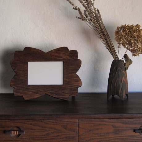 フォトフレーム　/額縁　はがきサイズ　/写真立て