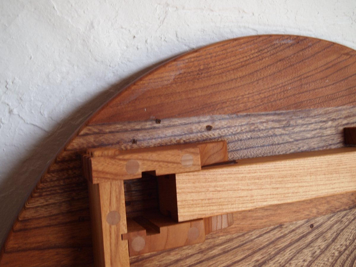 天板に古材を使用したケヤキのちゃぶ台 | キグラシ家具工房 online shop