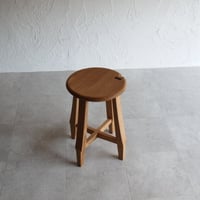 円盤型スツール【DSTN-c】ナラ（チギリ入）