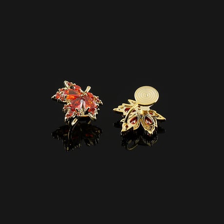 紅葉 × ピアス/イヤリング