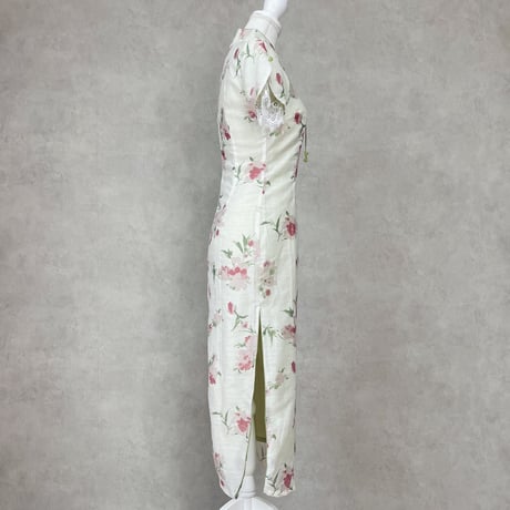 レトロフラワー × 花びらスリーブ
