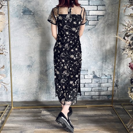 【販売終了】シースルーブラック × 星座パターン