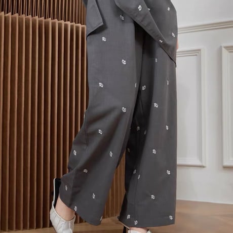 中華風小花刺繍セットアップ