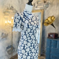 【販売終了】パフスリーブ × 花柄レース
