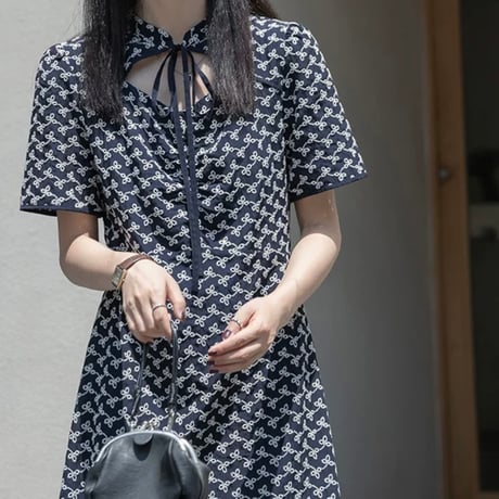 中華リボン × Aラインワンピ