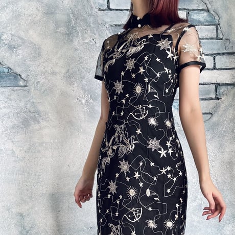 【販売終了】シースルーブラック × 星座パターン