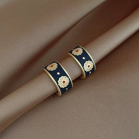皇后 × 中華ピアス/イヤリング