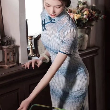 シースルーレース × 波浪ブルー