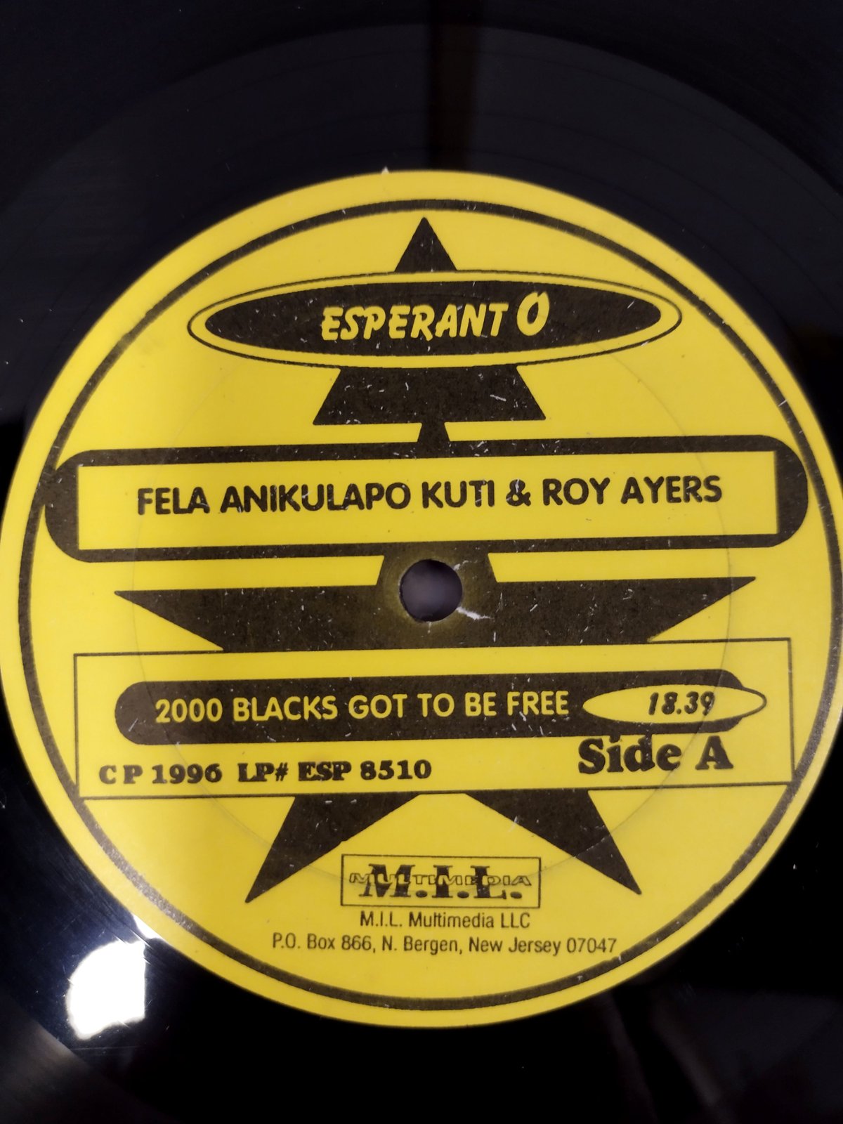 12】Fela Kuti & Roy Ayers / 2000 Blacks Got To 