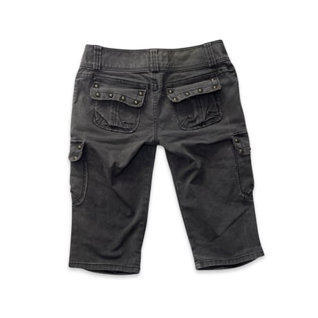 Studs Decorated Half Pants
