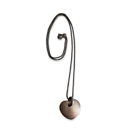 Rusty Heart Motif Necklace