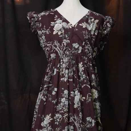 Frill/French sleeve dress  KS356072-C
