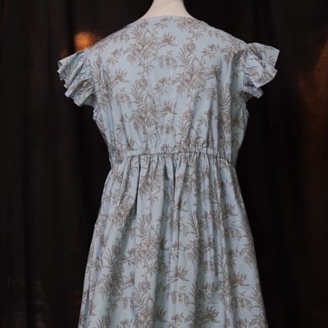 Frill/French sleeve dress  825916-C