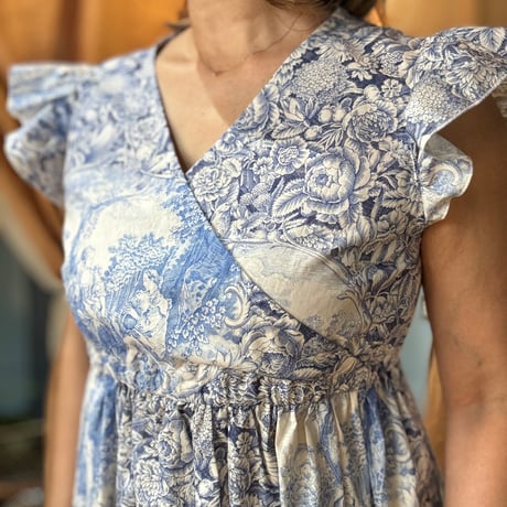 Frill/French sleeve dress　819589-U