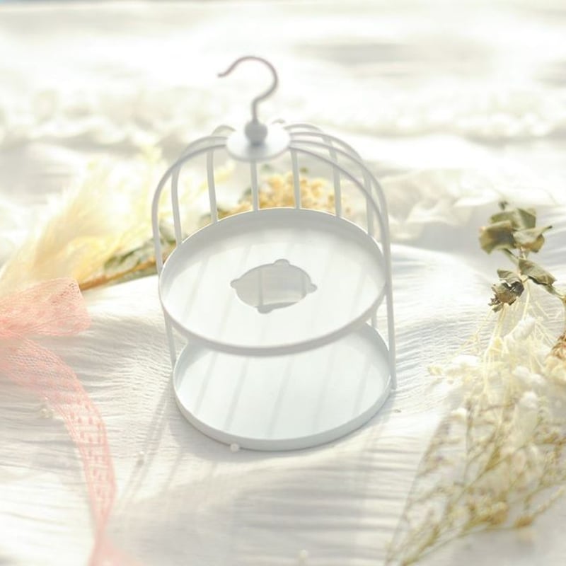 ロココ調ホワイトローズなカッティングボード＊小鳥と英字風スタンプ