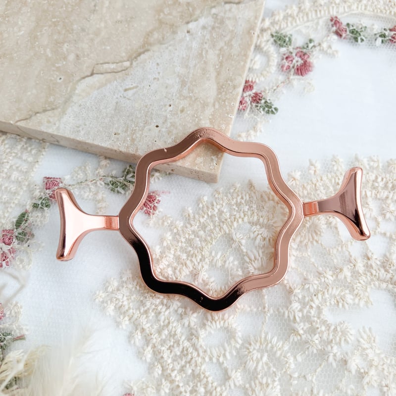 【257】ラバースタンプ  三角窓からチラリ TOOL【frame】 | シーリングスタンプ専門店 Show Me.