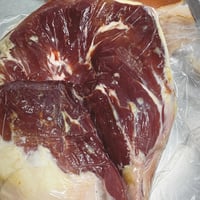燻製生ハム　Jambon cru