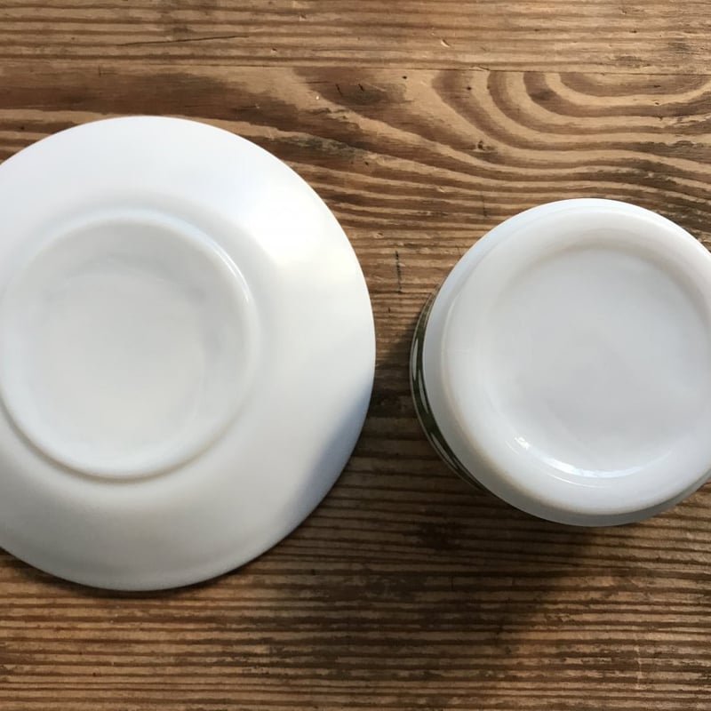 arcopal水玉カップ&ソーサー（グリーン） | osoblanco online shop