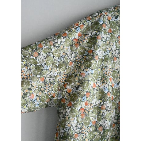 R&D.M.CO- WILD BERRY FIELD LAWN OVERSIZED SHIRT
