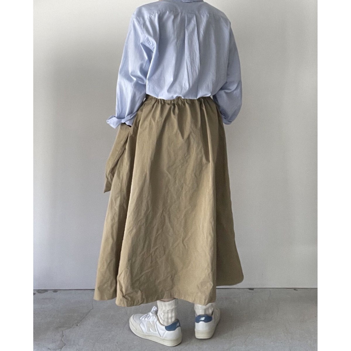 R&D.M.CO- GARMENT DYE POCKET SKIRT | ANOUCK