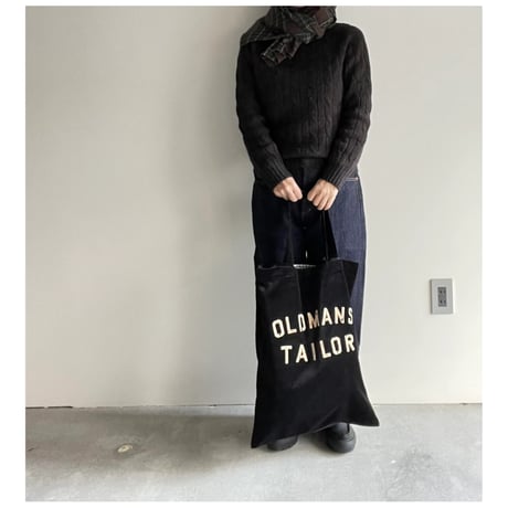 OMT PRINT VELVET TOTE BAG/black