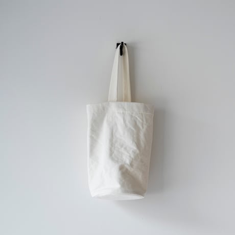 YAECA バゲットバッグ/white