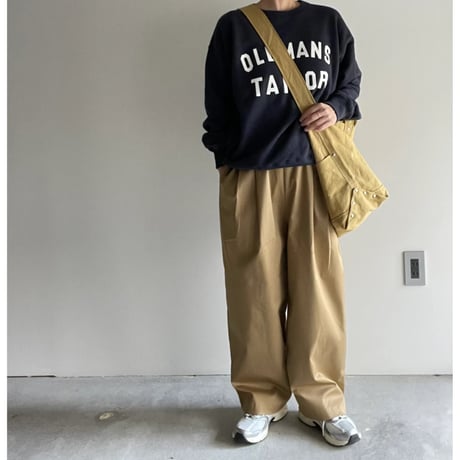 OMT RUBBER PRINT CREW SWEAT